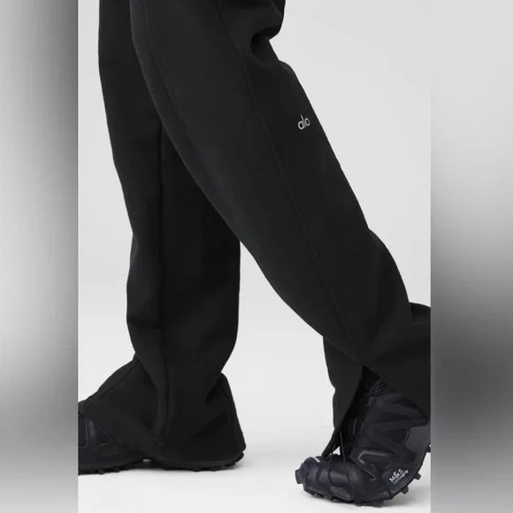 Alo High-Waist Straight Leg Slit Sweatpant - Picture 5 of 16